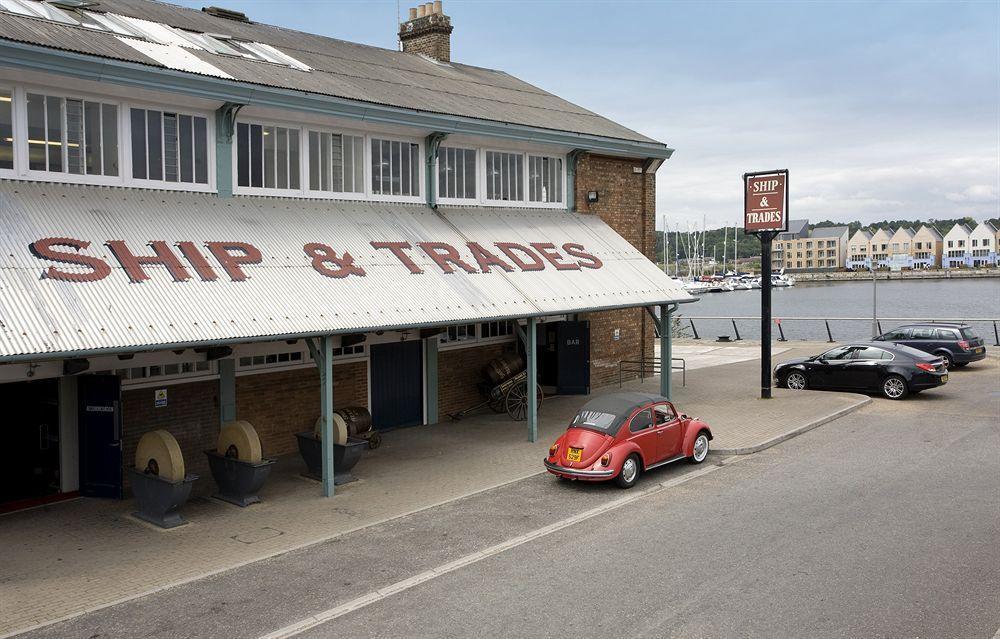 The Ship & Trades Hotel Chatham  Esterno foto